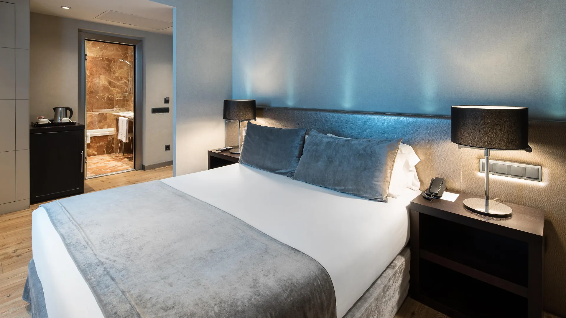 Catalonia Portal De L'Angel Hotel Barcelona